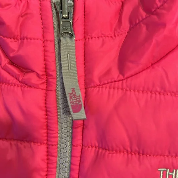 Kid’s reversible North Face Vest